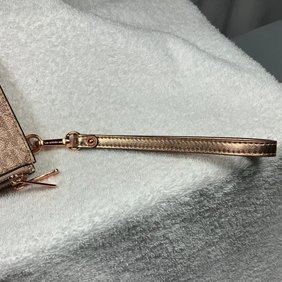 Michael Kors Jet Set Travel Large Double Zip Wristlet - Picture 9 of 16